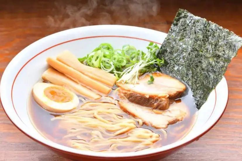 拉麵高湯 - 博多風味、長崎白湯、味噌、醬油等多種日式拉麵湯頭